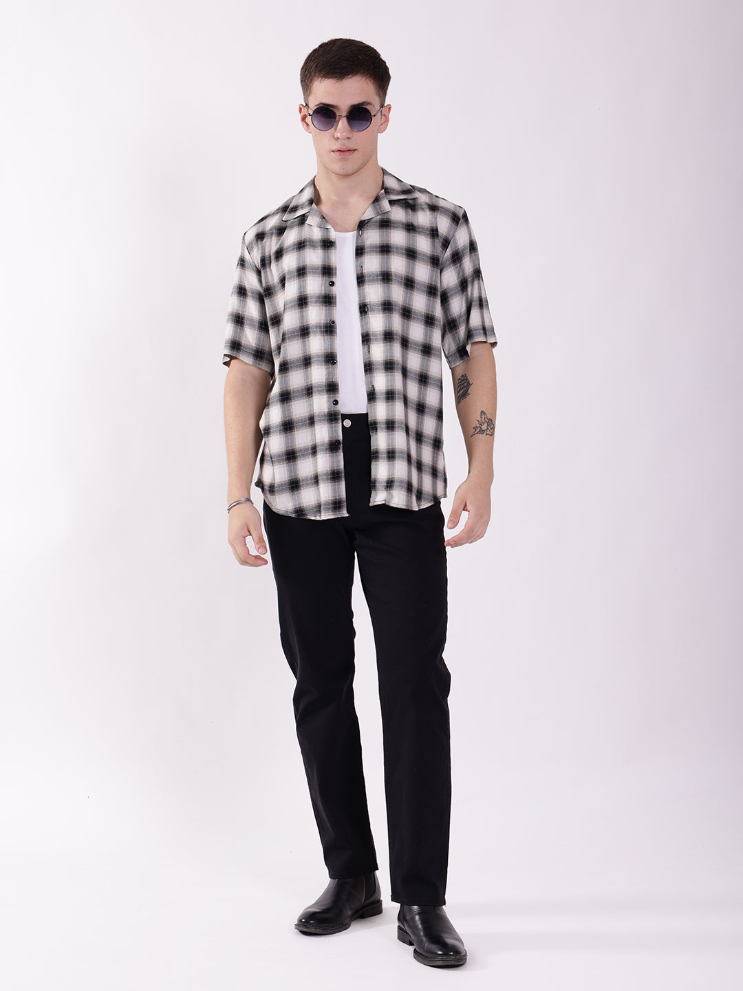 Unisex Black & White Check Pattern Aloha Shirt