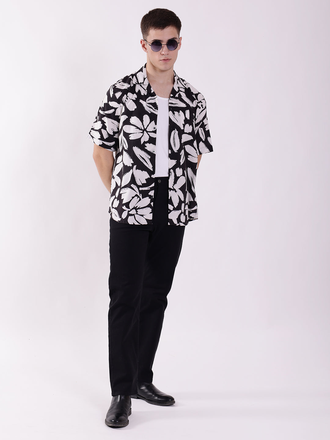 Unisex Black & White Abstract Floral Art Aloha Shirt