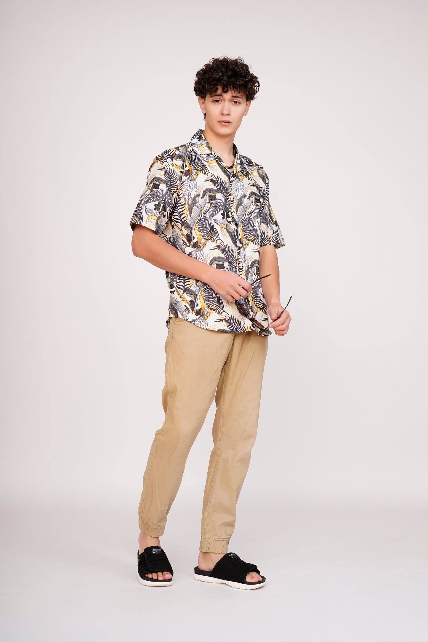 Unisex White & Black Exotic Summer Beach Aloha Shirt